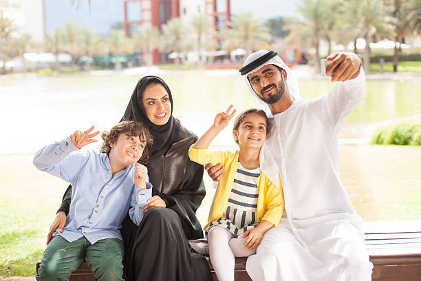 شروط و متطلبات تخليص  معاملة او تأشيرة الزيارة العائلية